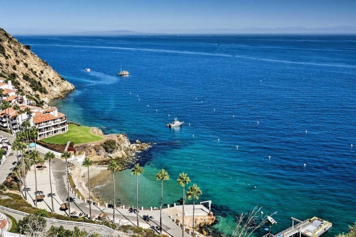 Gorgeous Oceanfront Villa With Panoramic Views Avalon Εξωτερικό φωτογραφία