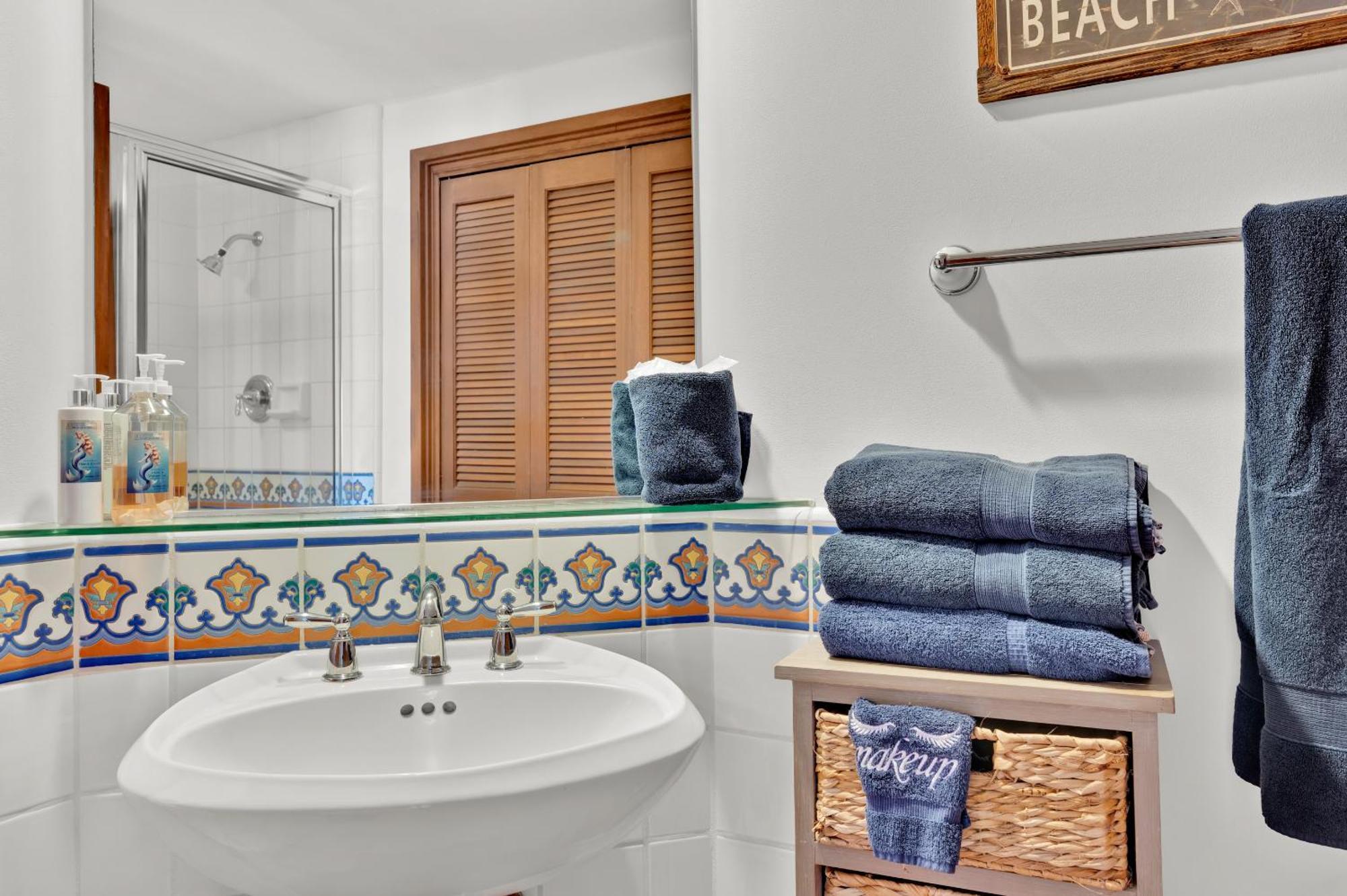 Gorgeous Oceanfront Villa With Panoramic Views Avalon Εξωτερικό φωτογραφία