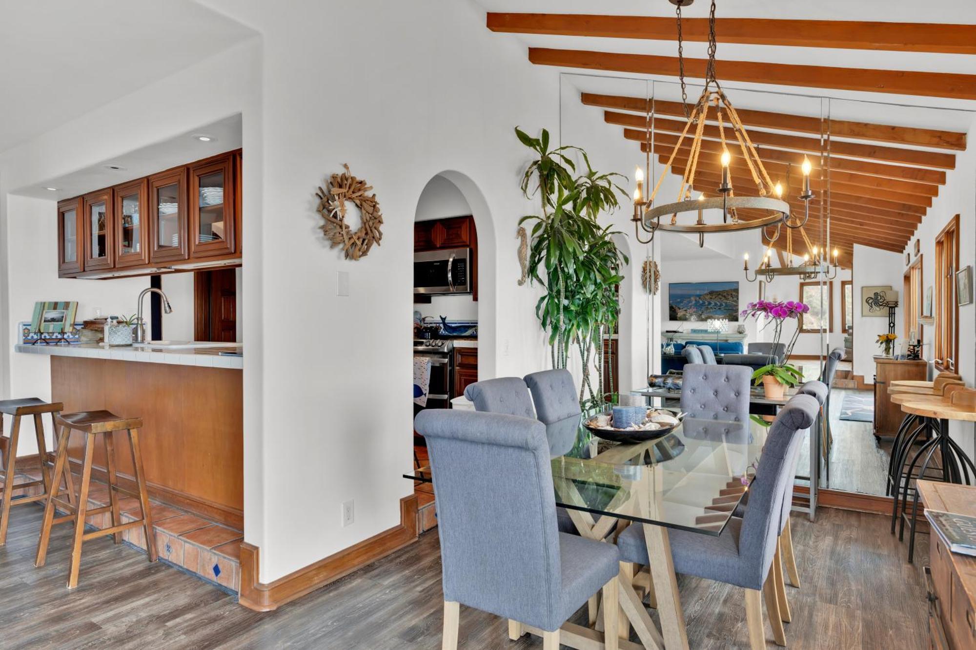 Gorgeous Oceanfront Villa With Panoramic Views Avalon Εξωτερικό φωτογραφία